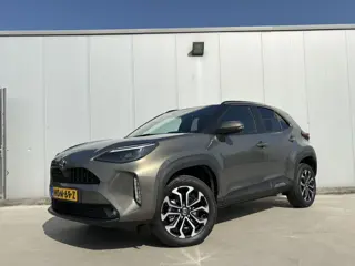 Toyota Yaris Cross 1.5 Hybrid 115 First Edition | Comfort Pack | Dodehoek detector | Stoel/stuur ver