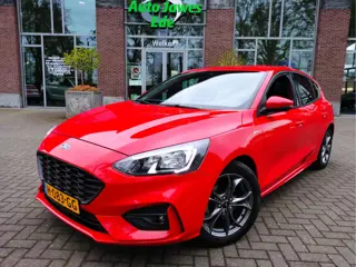 Ford Focus 1.0 EcoBoost ST Line Business Parkeersensoren V+A - Climatronic - Led verlichting - NL au
