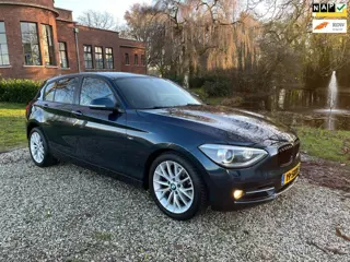 BMW 1-serie 118i Business 5-deurs AUTOMAAT/xenon/NAVI