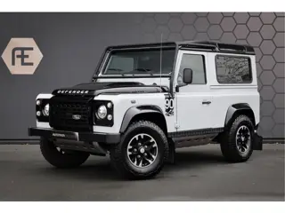 Land Rover Defender 2.2 D SW 90 Adventure Limited Edition | LED KOPLAMPEN | UNIEKE BODEMBESCHERMINGS