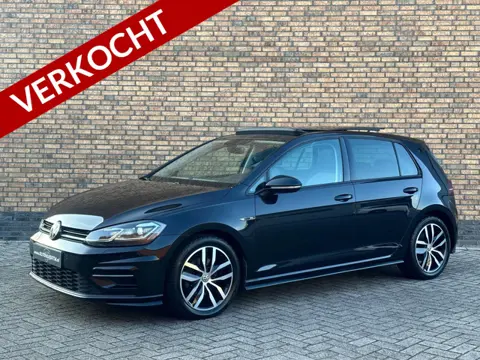 Volkswagen Golf 1.5 TSI R-line Pano Dsg Virtual Led Stoelvw Climatr