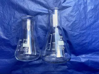 Erlenmeyerset 100ml-200ml(laboratorium)(nieuw)