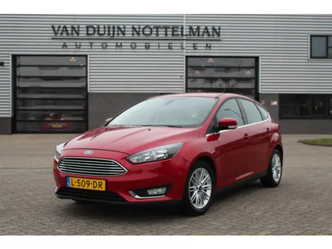 Ford Focus 1.0 First Edition / Navigatie / Keyless / PDC
