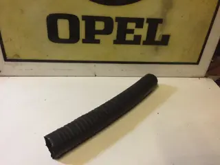 90411731 Slang luchtfilter Opel Corsa B