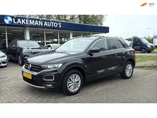 Volkswagen T-Roc 1.0 TSI Style Navi Pano LED Blackline Huurkoop Inruil APk Garantie