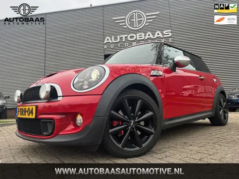Mini 1.6 Cooper S Westminster **NW APK 04-2027** NL-AUTO+NAP+PANORAMADAK+LEDER+XENON+STOELVERWARMING