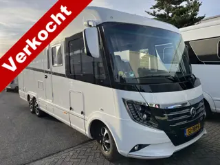 NIESMANN BISCHOFF ARTO 79R 180pk Aut Levelsysteem Airco 800W Solar