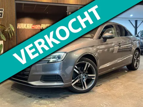 Audi A3 Limousine TFSI Automaat | Carplay | Led | Stoelverw. | Cruise