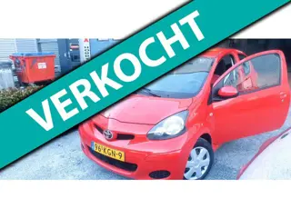 Toyota Aygo 1.0/Airco/Rijdt Schakelt Goed/Nw APK/Garantie,2009