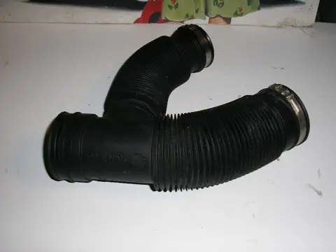 90502871 Luchtinlaat Slang Opel Corsa B X14SZ