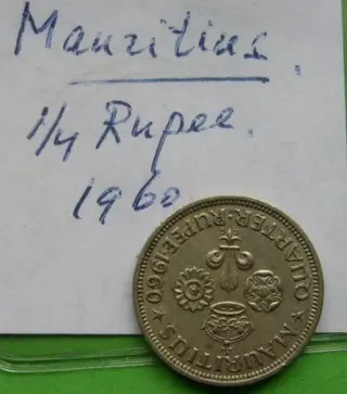 425 oude munten uit 29 versch. landen- geen dubbele.