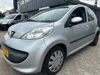 Peugeot 107 1.0-12V XS APK 25-5-2026 CD aux 5 deurs