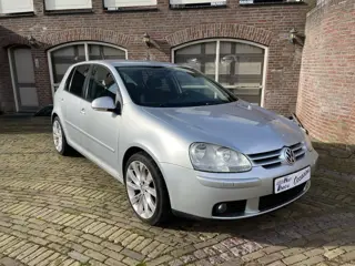 Volkswagen Golf 2.0 TDI Comfortline Airco/Cruise/Navi/PDC/18Inch velgen