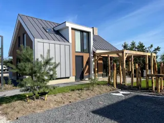 Luxe vrijstaande villa met prive wellness