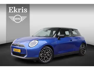 MINI 3-deurs Cooper E | Favoured L 18 inch/ Stuurwiel verwarming/ Comfort Access/ panoramadak/ Harma