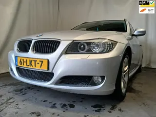 BMW 3-serie Touring 318i Business Line - Cruise - Airco - Navi - Schade