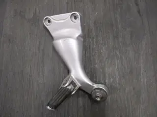 DUO VOETSTEUN LINKS Suzuki GSX R 1300 Hayabusa 1998 - 2007
