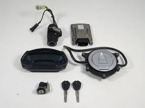 SLOTENSET Ducati monster 796 2011 - 2014