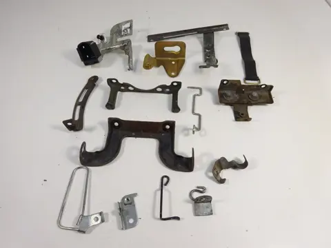 FRAME-ONDERDELEN Suzuki GSR 600 2006 - 2009
