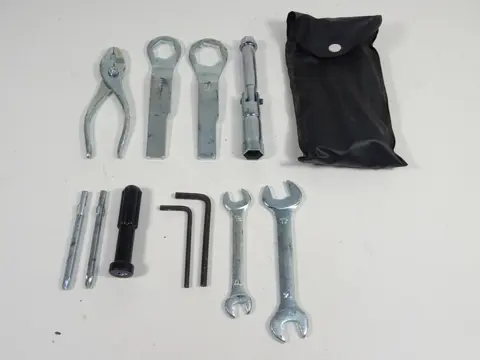 GEREEDSCHAPSET Kawasaki VERSYS 650 2010 - 2014