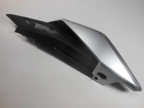 RECHTER ACHTERKANT Yamaha MT 09 2018 - 2020