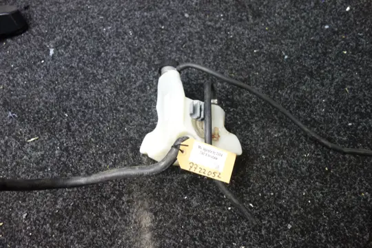 KOELVLOEISTOF RESERVOIR MV Agusta 750 Brutale 2003 - 2006