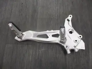 RECHTER SCHETSPLAAT BMW F 900 R 2019 - 2021