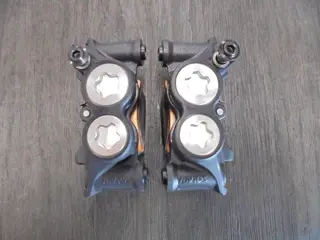 REMKLAUWEN Yamaha YZF R7 2022 - 2023