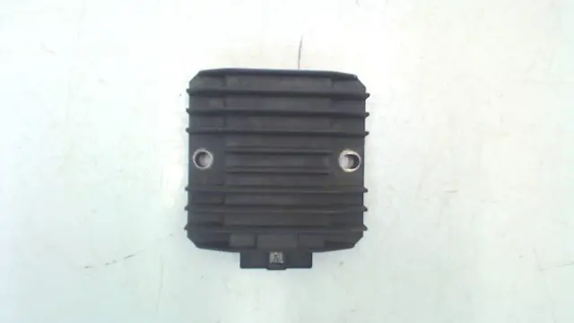 SPANNINGSREGELAAR Kawasaki ZZR 600 1990 - 1992