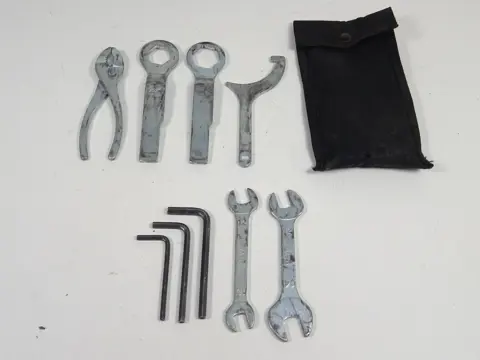 GEREEDSCHAPSET Kawasaki ER 6 2012 - 2015