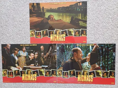 MICMACS    A  - TIRE -  LARIGOT     lobbycard set.