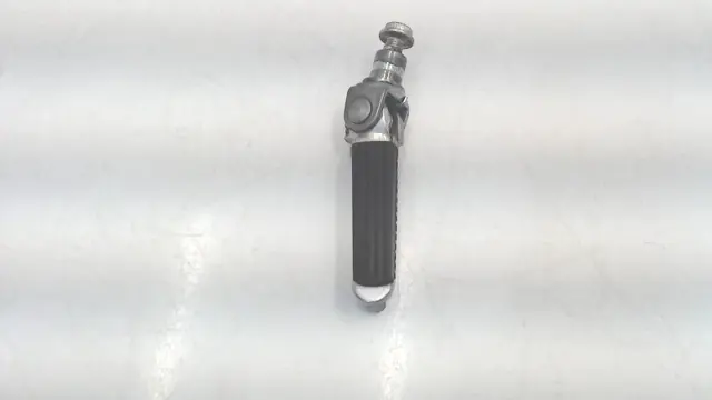 VOETSTEUN LINKS Suzuki SV 650 2003 - 2009
