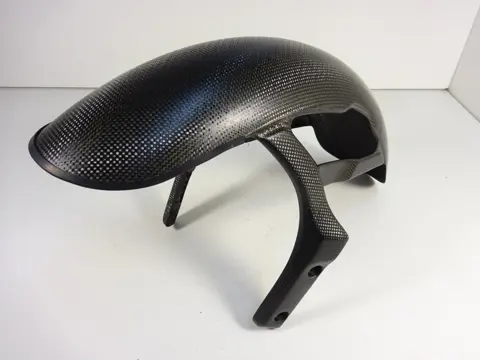 VOORSPATBORD Ducati monster 600 2002 - 2007