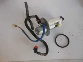 BRANDSTOFPOMP Kawasaki Z 750 2007 - 2010 / 2011 - 2012
