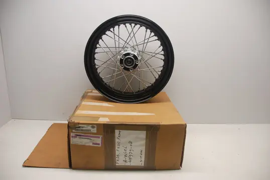 ACHTER VELG Harley Davidson Dyna 2000 - 2017