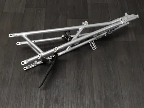 ACHTER SUBFRAME Triumph Tiger 1200 GT PRO 2022 - 2023