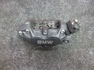 REMKLAUW RECHTS VOOR BMW K 1200 S 2004 - 2009