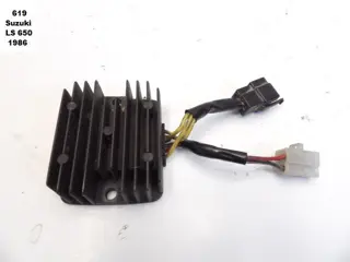 SPANNINGSREGELAAR Suzuki LS 650 1986 - 2004