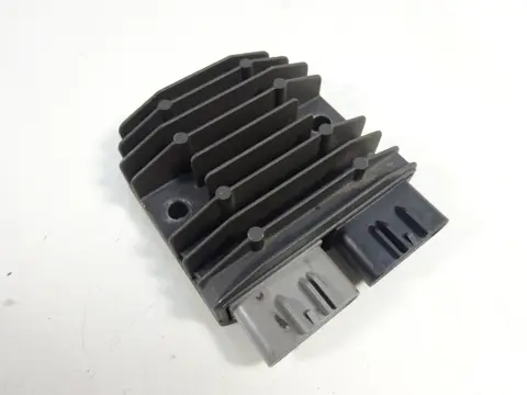 SPANNINGSREGELAAR Kawasaki ZX 10 R 2004 - 2005