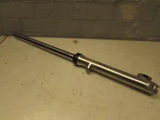 VOORPOOT RECHTS COMPLEET Suzuki GN 250 1970 - 2012
