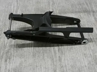 ACHTER BRUG Husqvarna Svartpilen 701 2020 - 2023