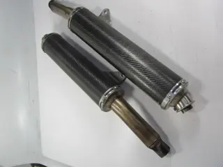 UITLAAT Ducati Monster S4 2001 - 2003