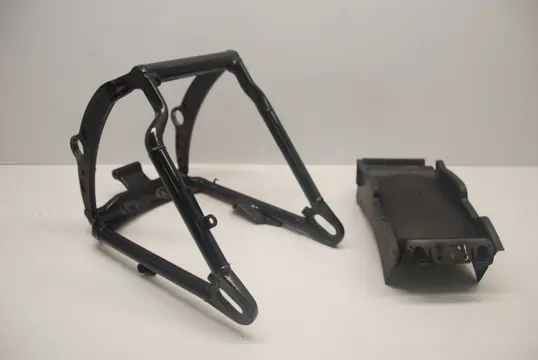 ACHTER BRUG Harley Davidson Softtail 2000 - 2017