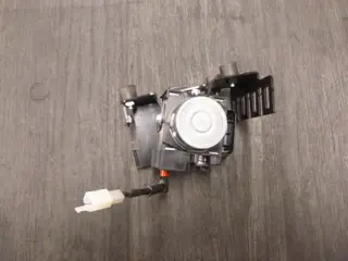 ABS POMP Husqvarna Svartpilen 701 2020 - 2023