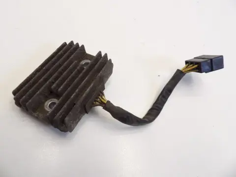 SPANNINGSREGELAAR Kawasaki ER 5 1997 - 2005