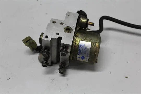 ABS POMP Yamaha FJR 1300 2001 - 2002 / 2003 - 2005
