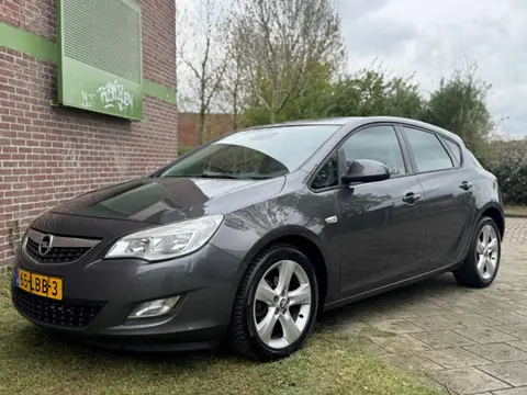 Opel Astra 1.6 Edition*2010*Ecc|Cruise|Lmv (bj 2010)