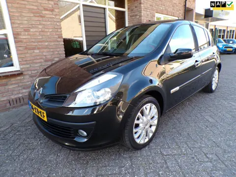 Renault Clio 1.4-16V Rip Curl Panoramadak