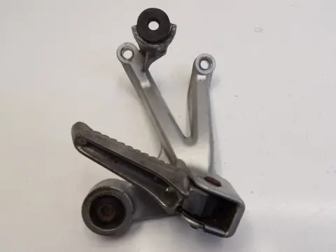 DUO VOETSTEUN RECHTS Suzuki GSX R 600 1995 - 2000