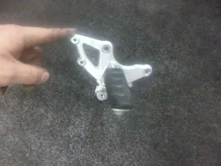 RECHTER SCHETSPLAAT BMW R 1200 R 2011 2011 - 2014